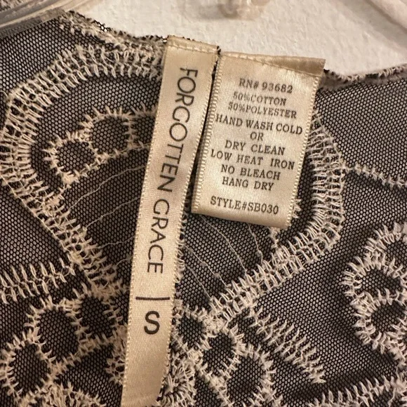 Lace Shawl Black Sheer Embroidered Cardigan - Forgotten Grace - Small - Picture 3 of 7